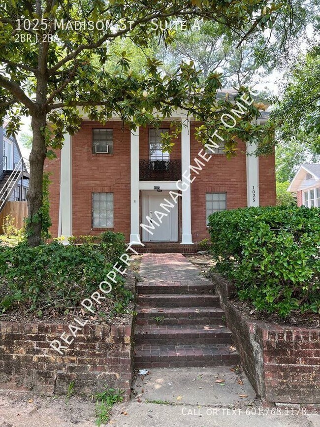 Primary Photo - 2 Bedroom 1 1/2 Bath off Fortification Street