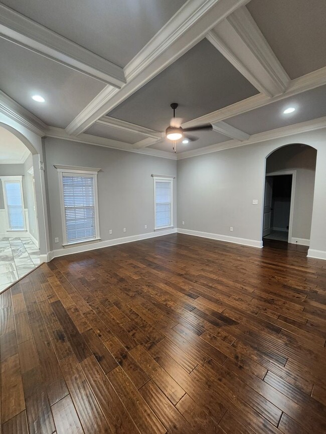 Building Photo - $500 Move-in Discount! Southern Comfort Living: Your Dream Rental Home in Valdosta, Georgia