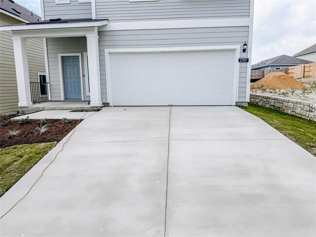 Building Photo - 2707 Towy Rd