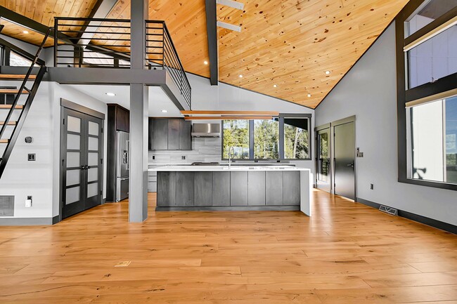 Building Photo - 11845 US Hwy 285