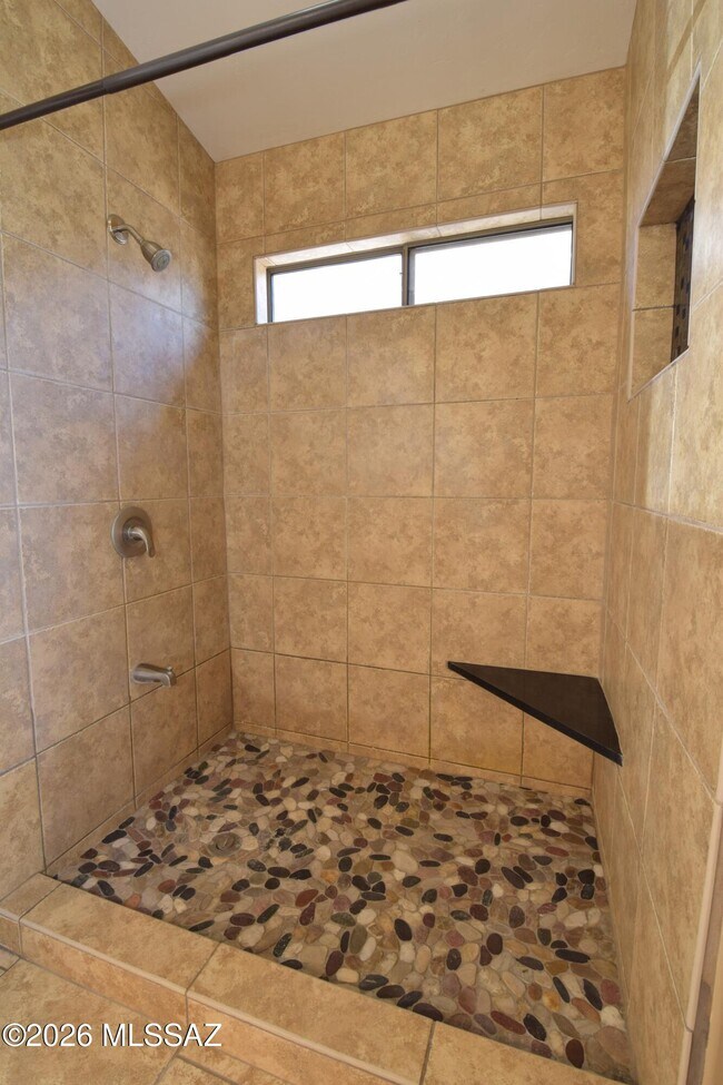 Building Photo - 10226 E Desert Eden Pl