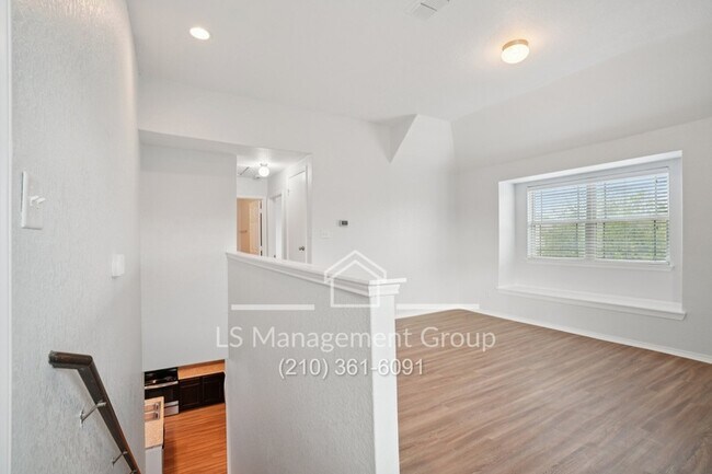 Building Photo - 6018 Upland View