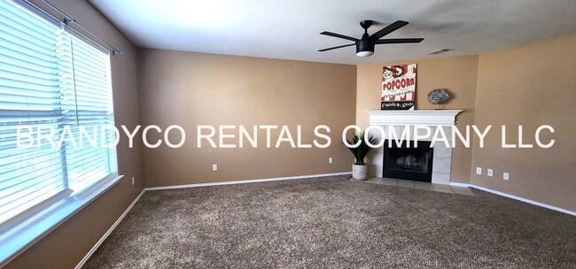 Building Photo - 2811 Scottsdale Dr
