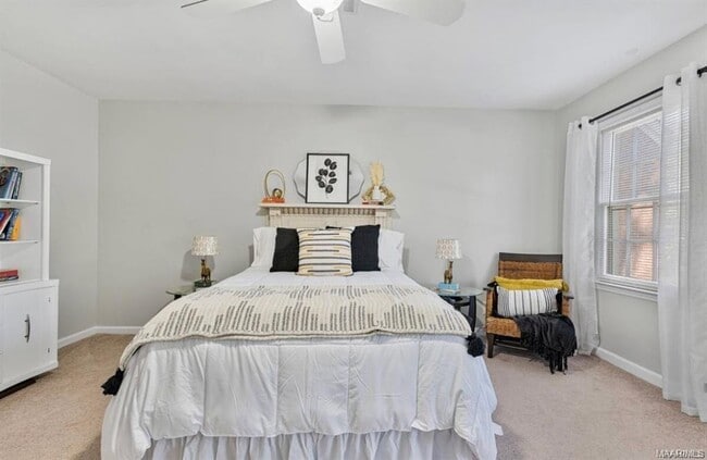 Building Photo - 2988 Old Farm Rd