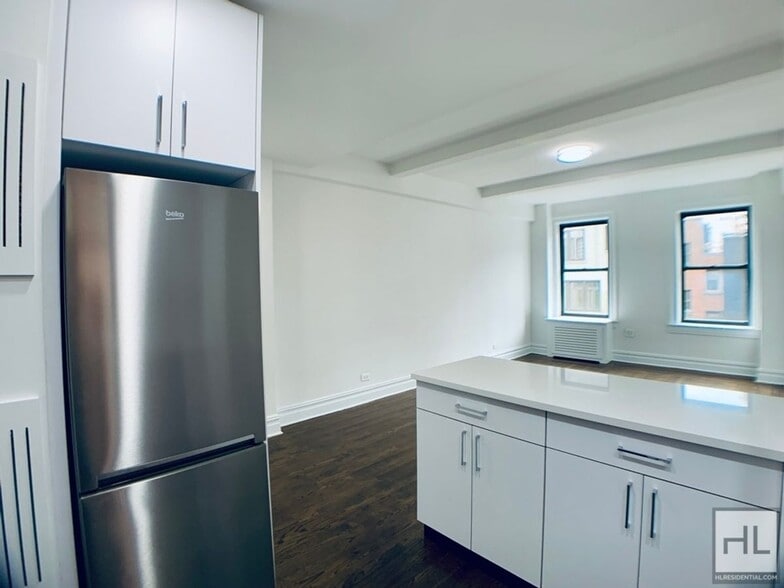 Building Photo - EAST 37 STREET