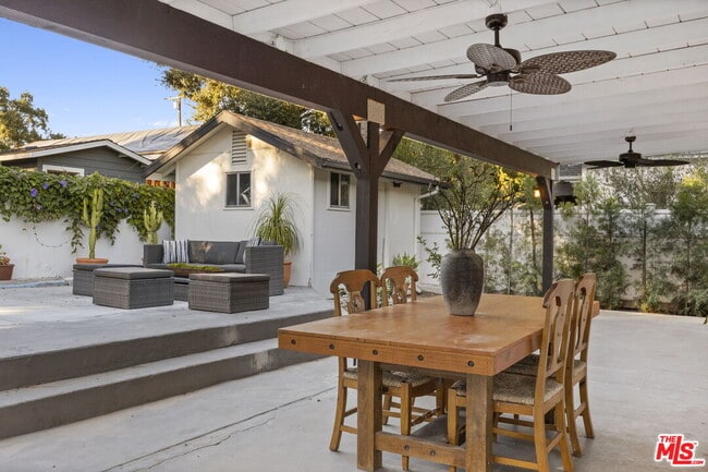 Building Photo - 251 N Encinal Ave