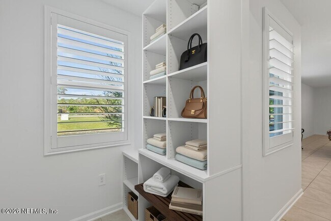 Building Photo - 45 Seaport Breeze Rd