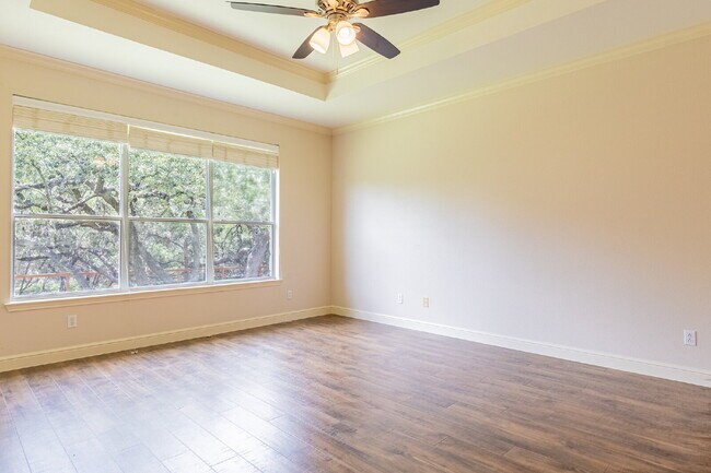 Building Photo - 1806 Three Forks