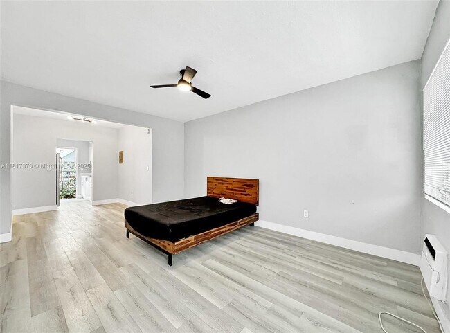 Building Photo - 934 Meridian Ave