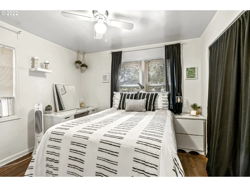 Building Photo - 1059 17th Ave