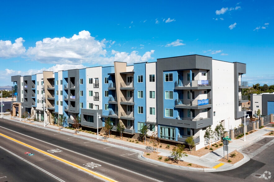 Broadstone Nob Hill 4101 Central Ave NE Albuquerque NM 87108