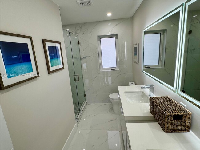 Building Photo - 1012 Tangelo Isle