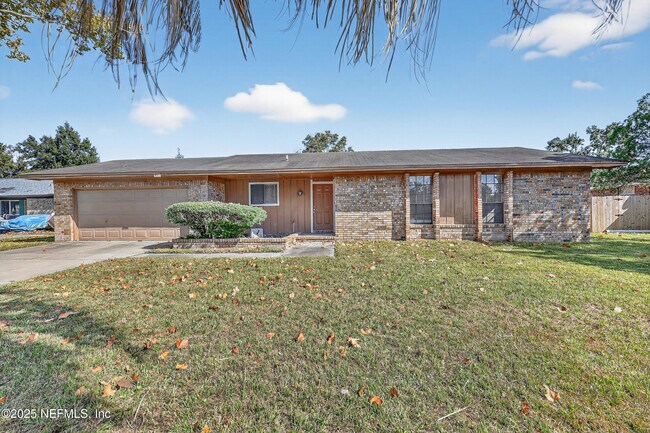 Building Photo - 551 William Penn St