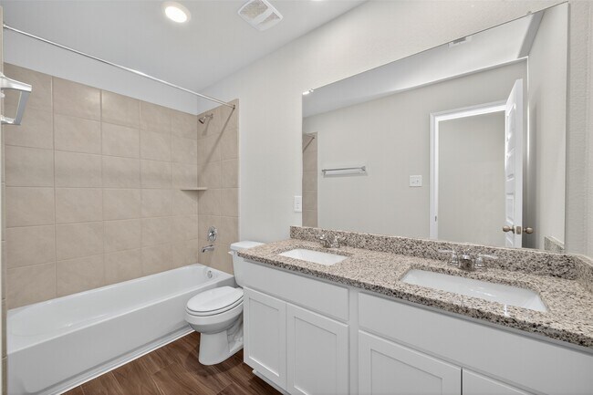 Building Photo - 2348 Mooneye Ct
