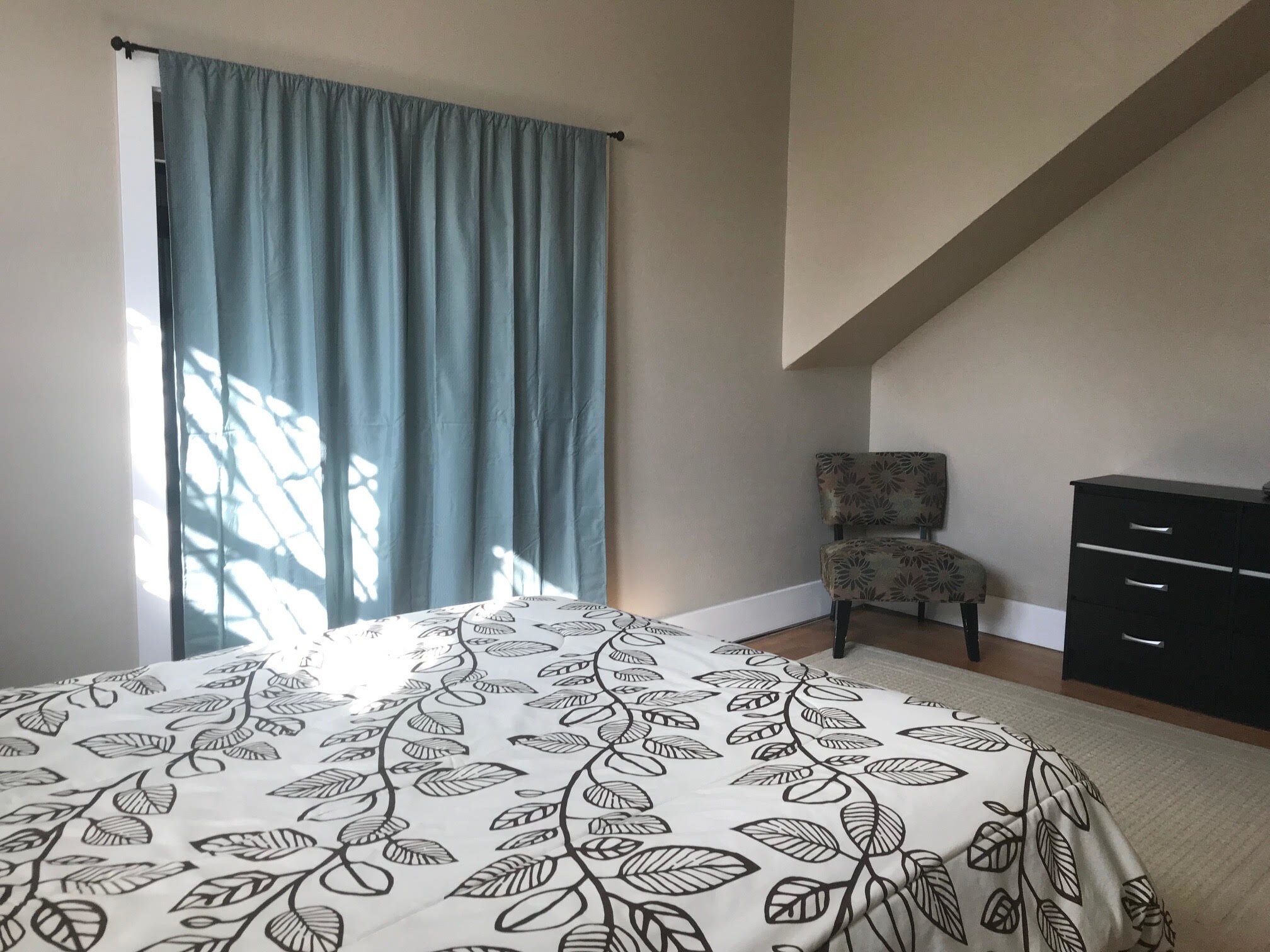 Building Photo - 644 W Galena St