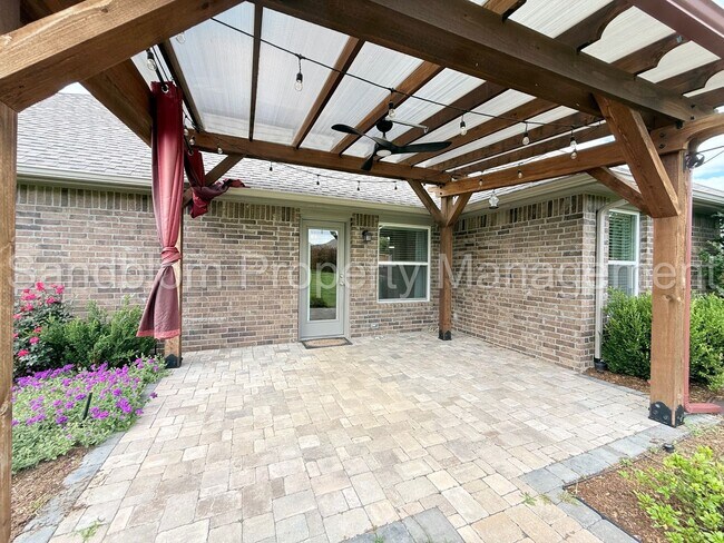 Building Photo - For Lease | Bixby | Available Now!