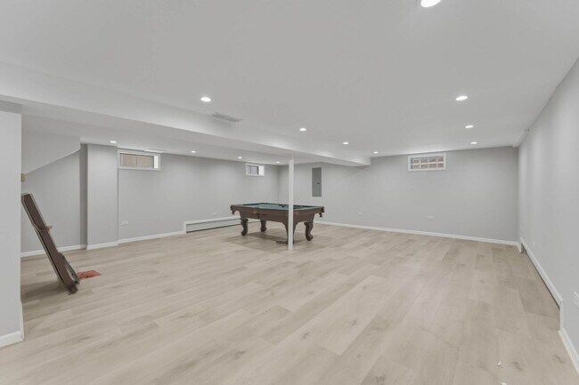 Building Photo - 8901 Moody Ave