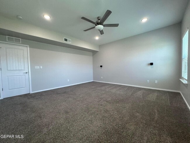 Building Photo - 13852 Paseo Alegre Dr