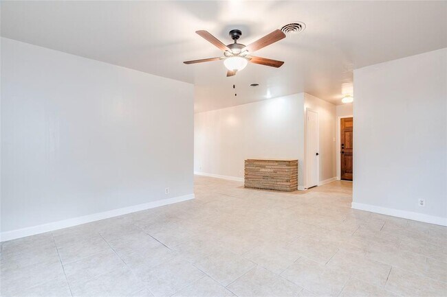 Building Photo - 4622 Philco Dr