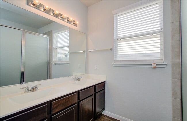 Building Photo - 3504 Cannon Dr