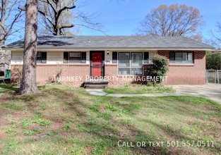 Building Photo - 20 S Wakefield Dr