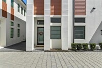 Building Photo - 503 W Canton Ave