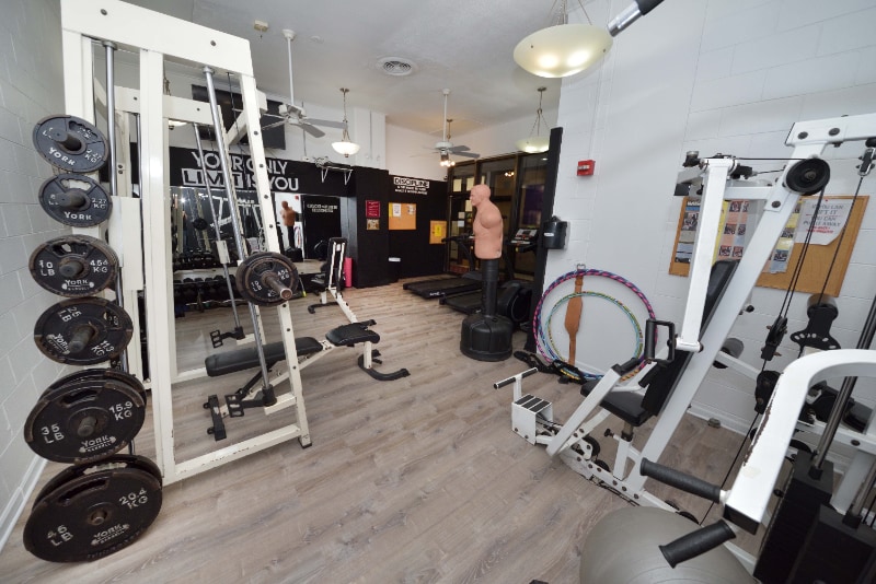 Building Photo - 7447 S South Shore Dr