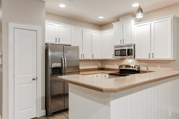 Building Photo - 13406 Ocean Mist Dr