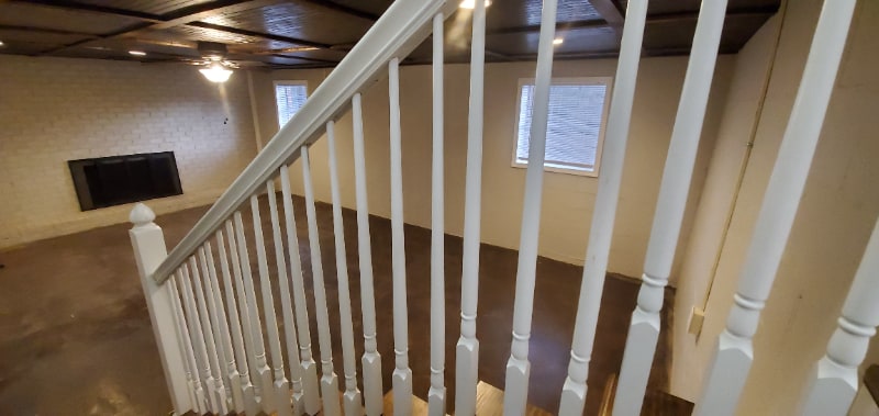 Building Photo - 210 Dogwood Cir