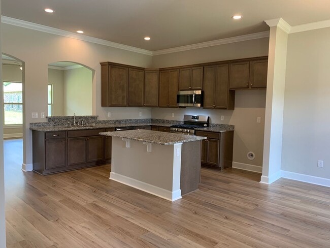 Building Photo - 3BD/2BA House for Lease - Nickens Lake Sub...
