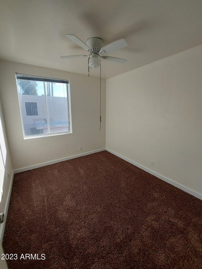 Building Photo - 6140 W Townley Ave