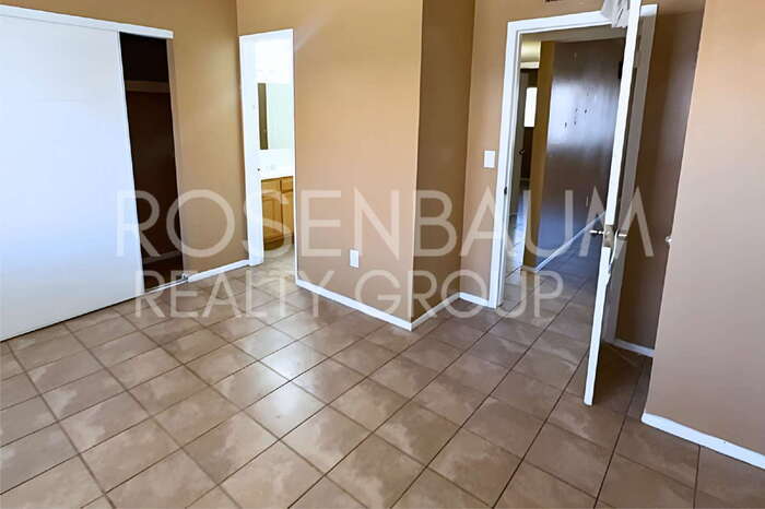 Building Photo - 3313 W Harmont Dr