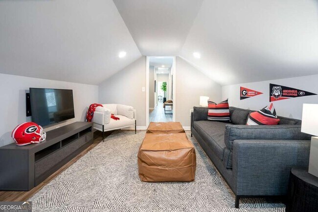 Building Photo - 93 Little Magnolia Ln