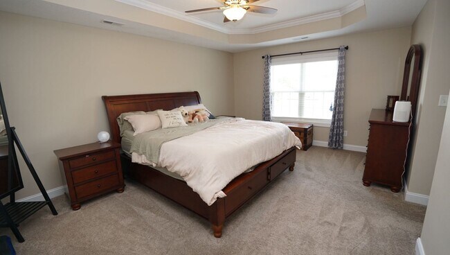 Building Photo - Onslow Bay Beautiful 4 Bedroom Home