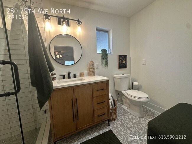 Building Photo - 280 79th Ave N