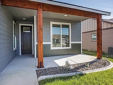 Building Photo - 6617 Sockeye Ln
