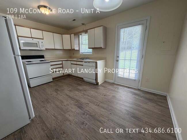 Building Photo - 109 McConville Rd