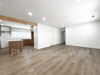 Building Photo - 985 Horsley Cir