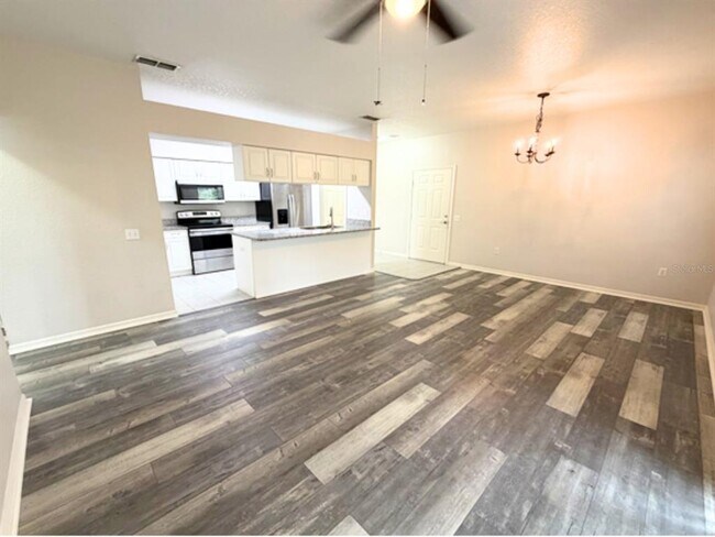 Building Photo - 1001 Eagle Pond Dr