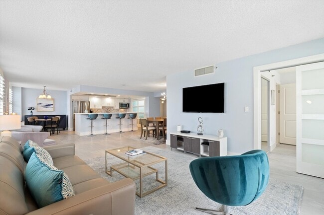 Building Photo - 3115 S Ocean Blvd