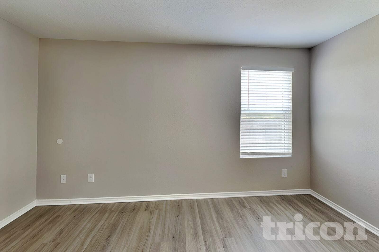 Building Photo - 9736 Marbach Brk