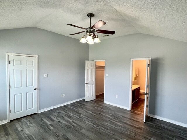 Building Photo - 2532 Misty Meadows Dr