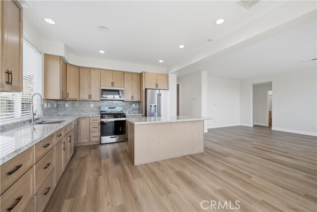 Building Photo - 27394 Snowfield St