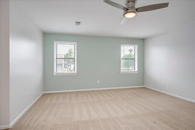 Building Photo - 3101 Bobcat Ct