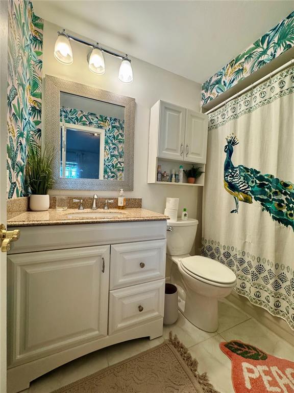 Building Photo - 5169 Lazy Oaks Dr