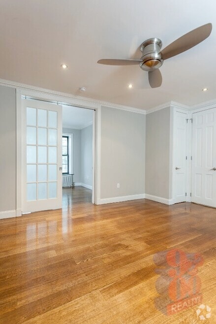 Building Photo - 334 E 100th St