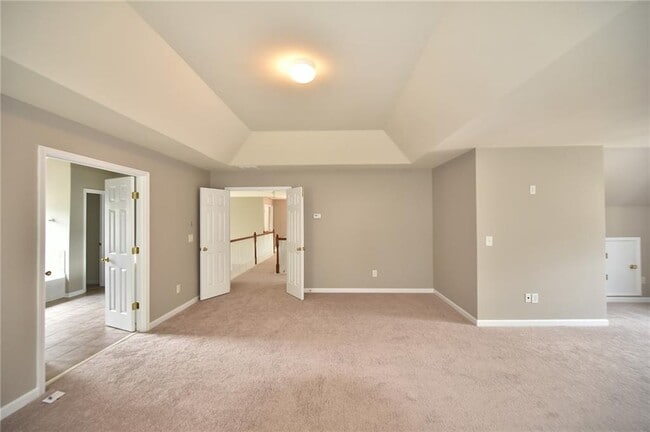 Building Photo - 918 Queensbrooke Way SE