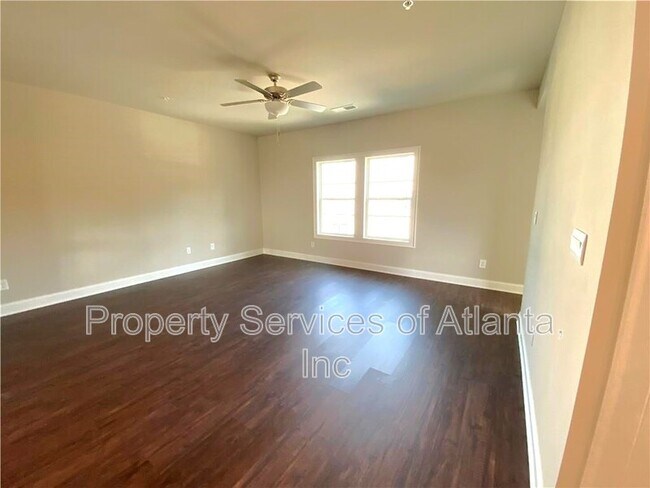 Building Photo - 912 Sweetwater Grove