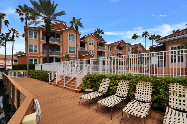 Building Photo - 5000 Culbreath Key Way