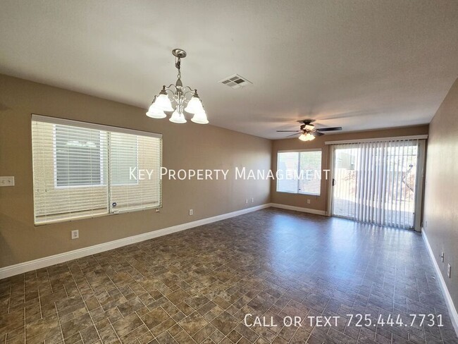 Building Photo - 4 BEDROOM 3 BATH TWO STORY HOME IN GATED C...